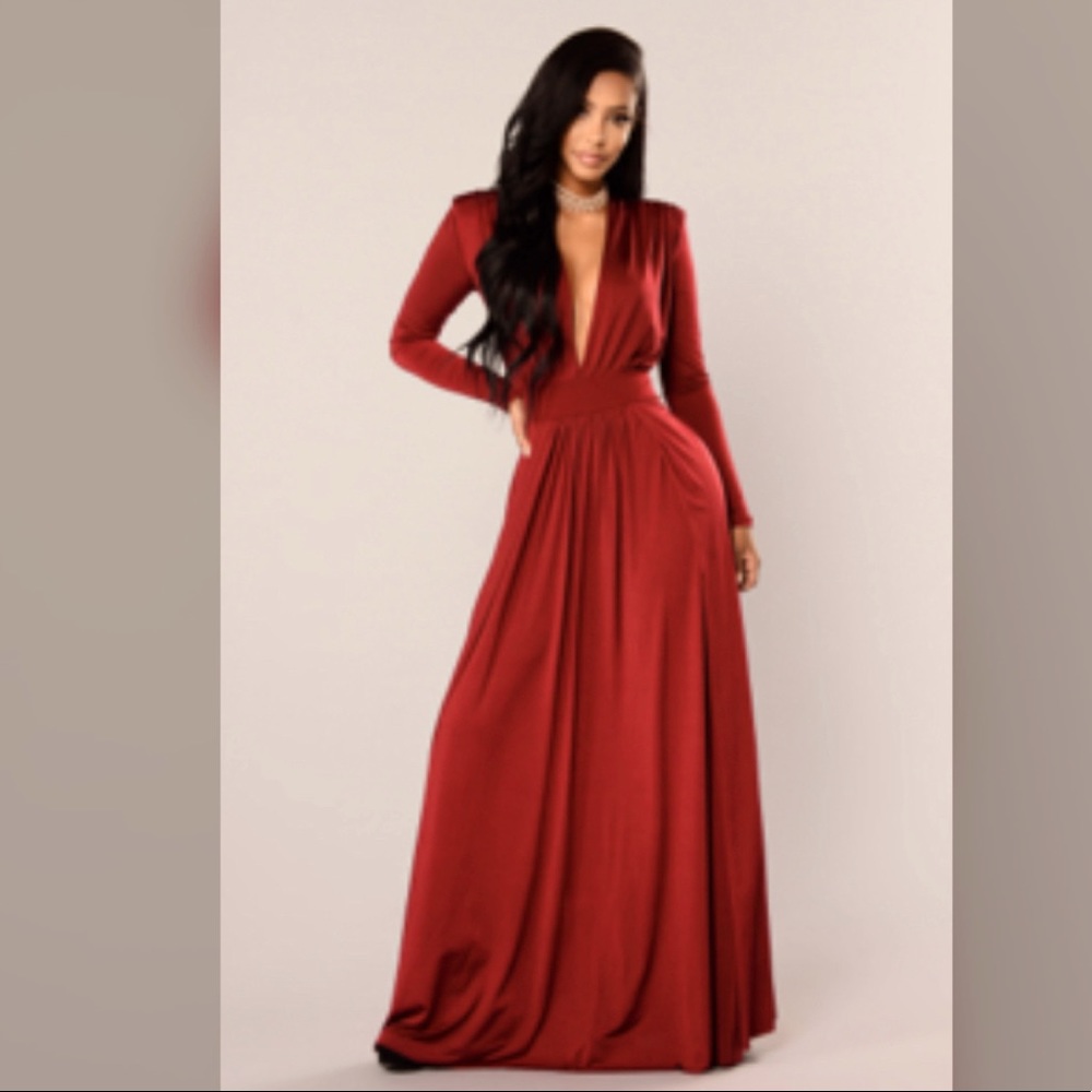 Spree Dress - Burgundy (Fashion Nova)